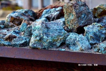 廣州黃埔港鋰輝石進口報關(guān)費用_鋰礦石整柜海運費