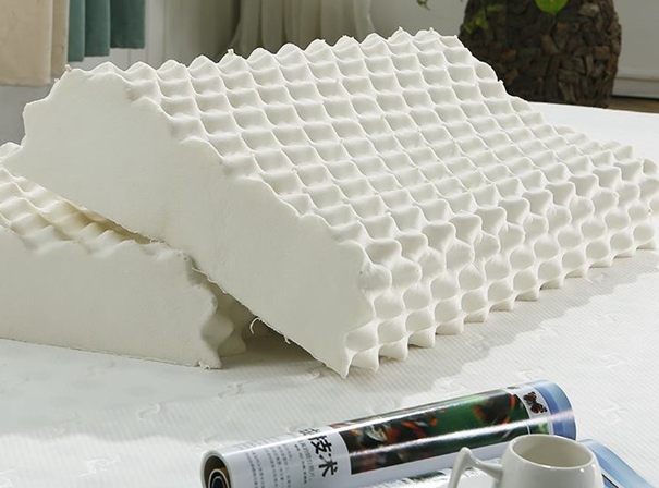 1645180060236546.jpg 馬來西亞進(jìn)口乳膠報關(guān).jpg